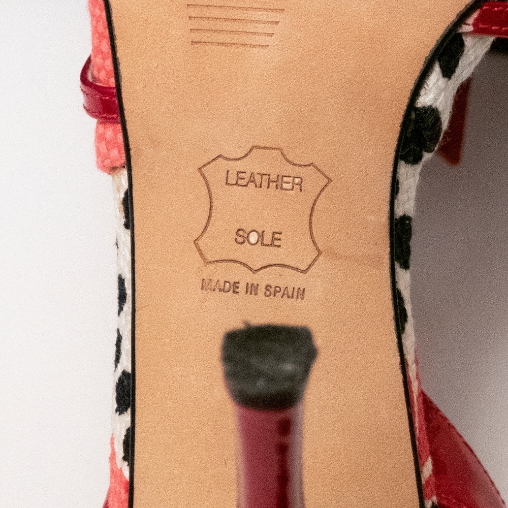 Stuart Weitzman "Delphina" Heels - Size 9 - image 4